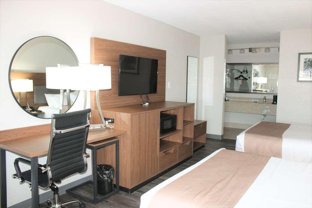 Hotel Quality & Near White Sands National Park Alamogordo