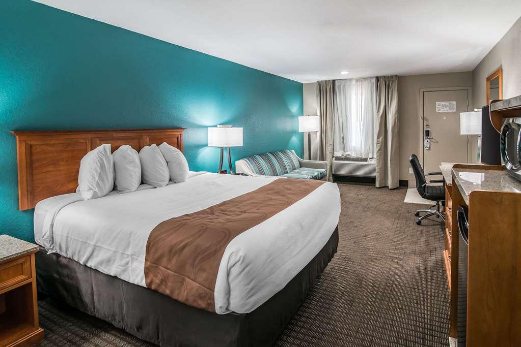 Quality & Near White Sands National Park Hotel